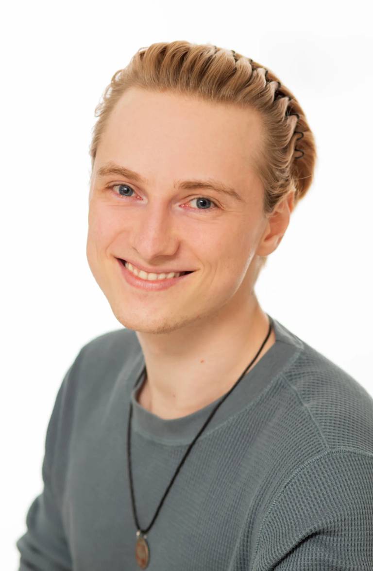 Mitarbeiter Simon Kümmerling